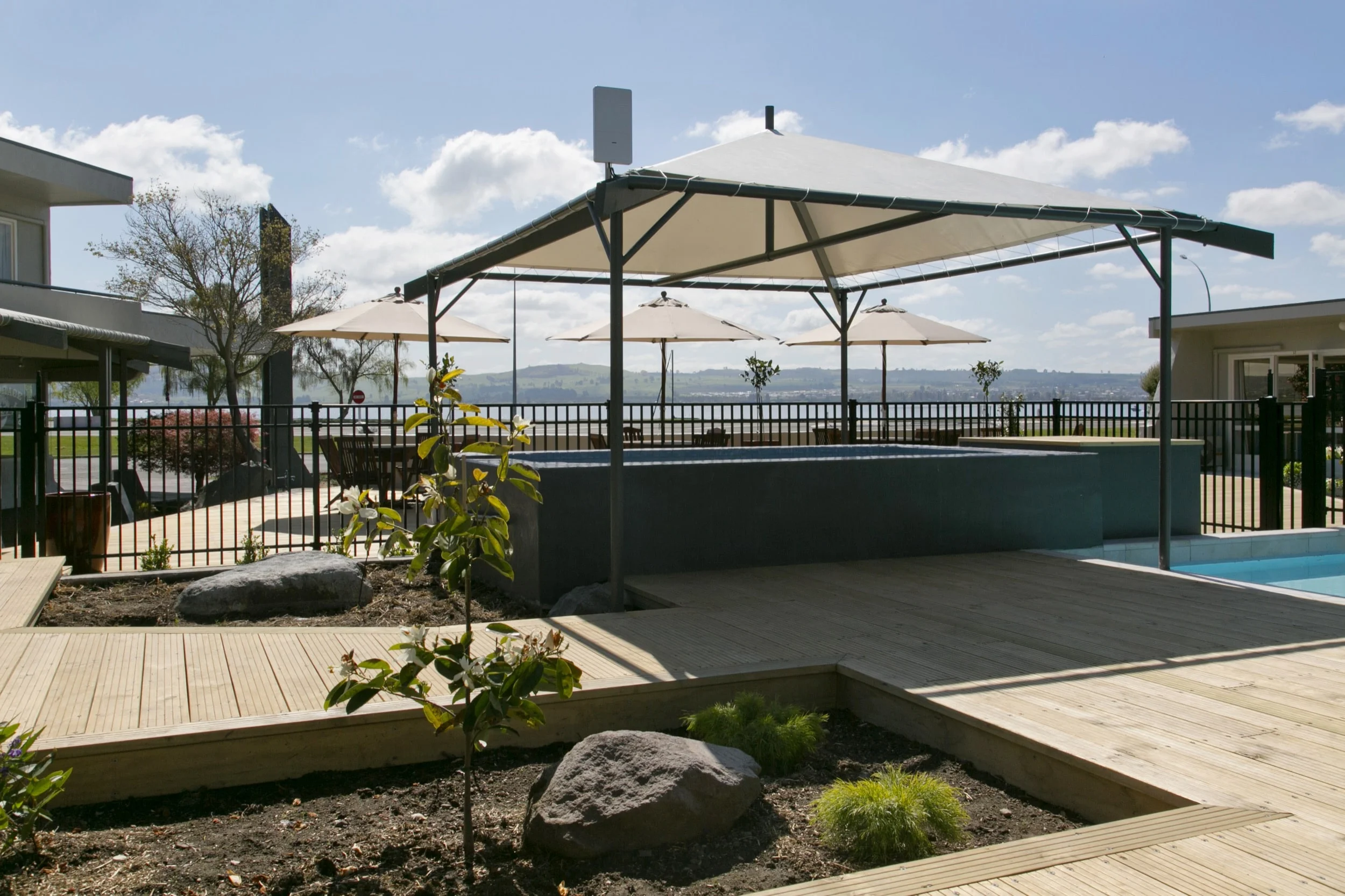 pool area spa pool-min.jpg