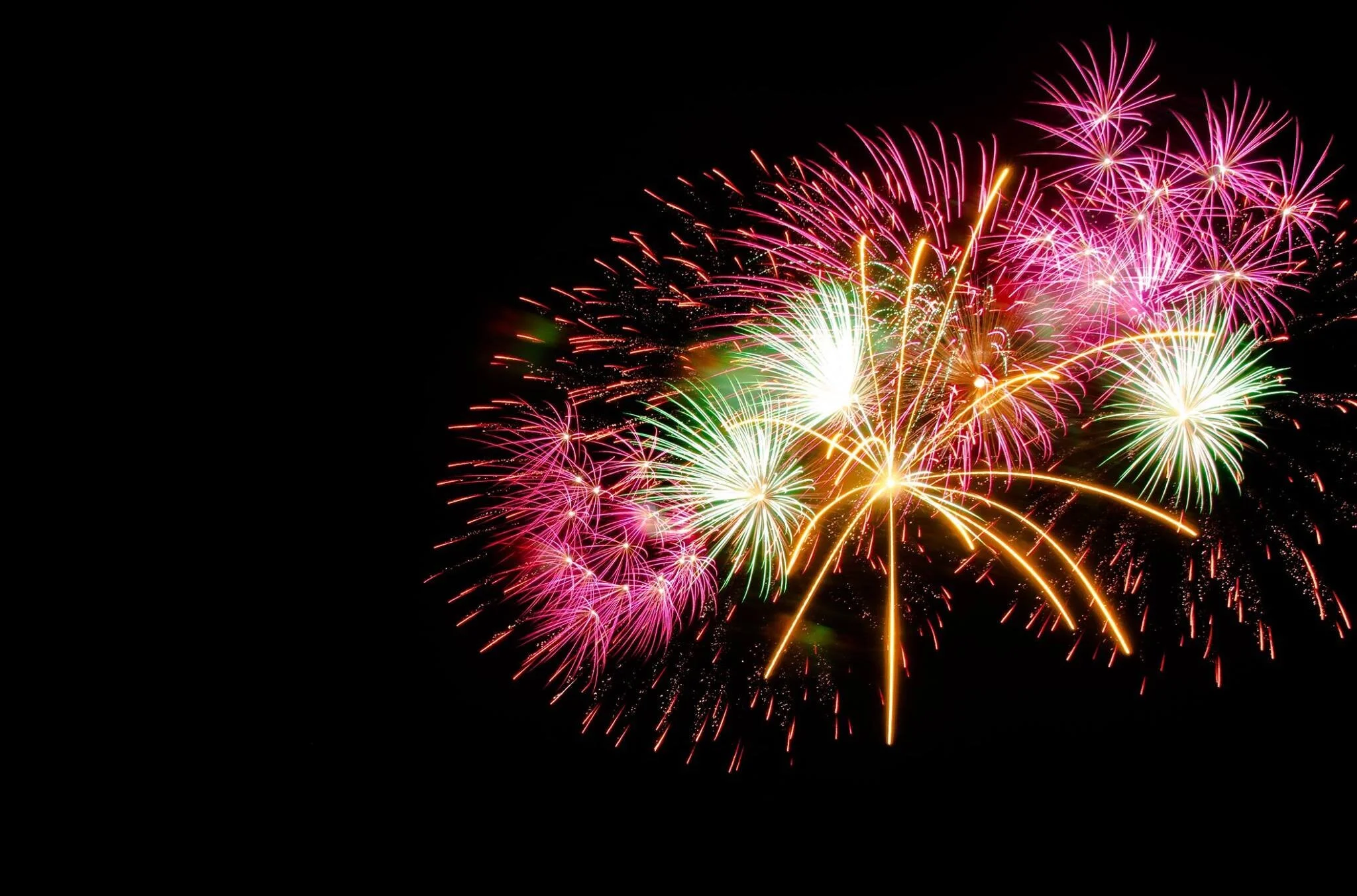 Starlight Cinema Fireworks &amp; Laser Extravaganza 2020