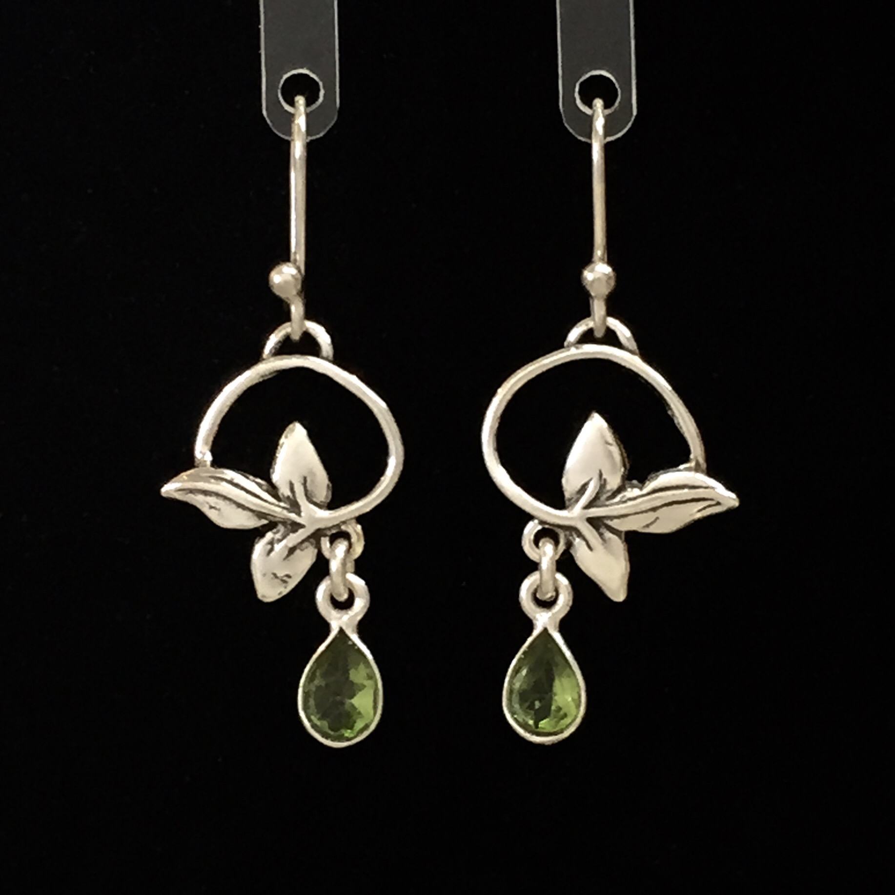 Trillium Earrings — Jeeba Jewelry