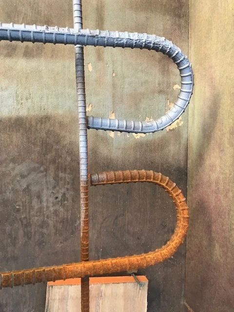 Cleaning rust from rebar
