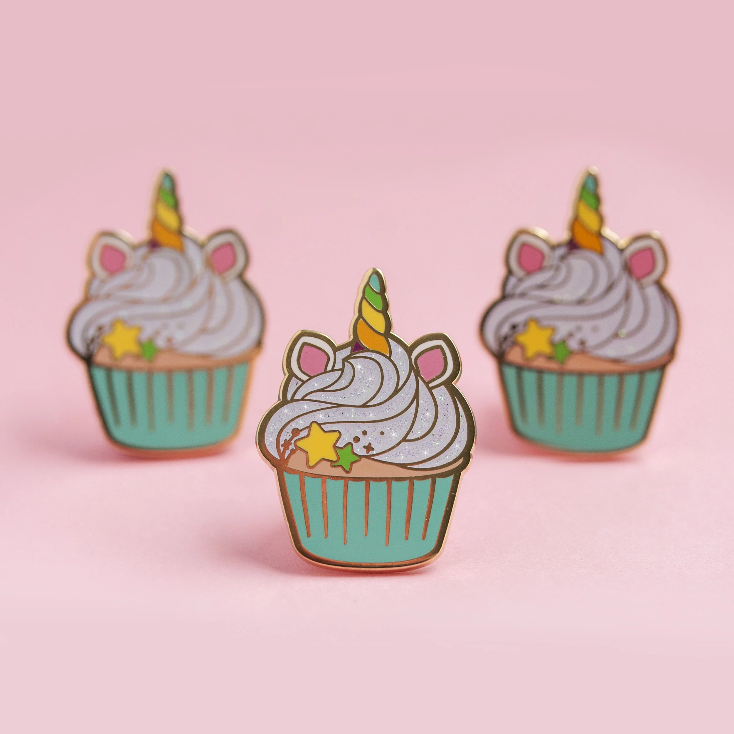 CupcakeTrioOnPinkSq.jpg