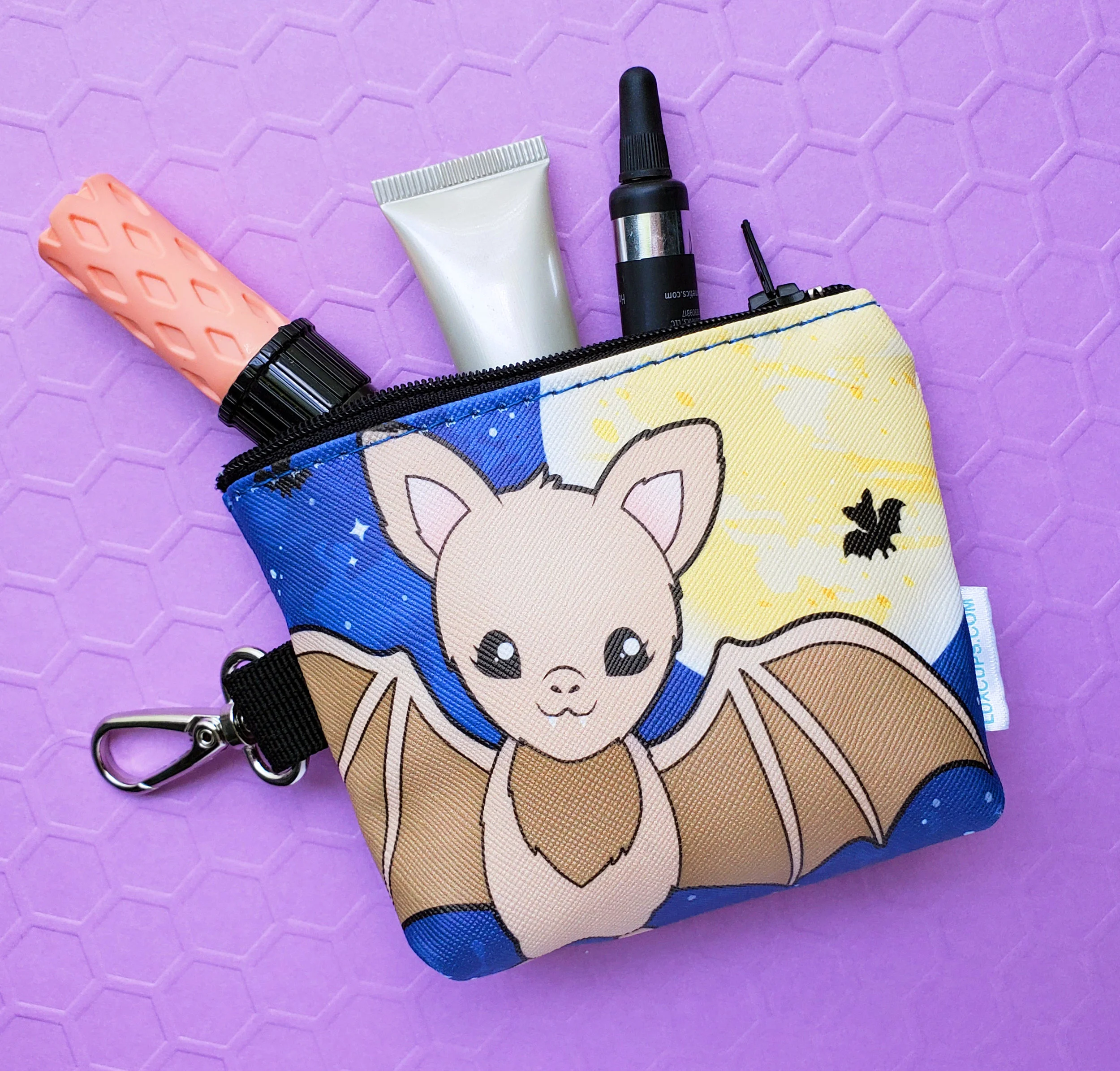 BatPouchOnPurple.jpg