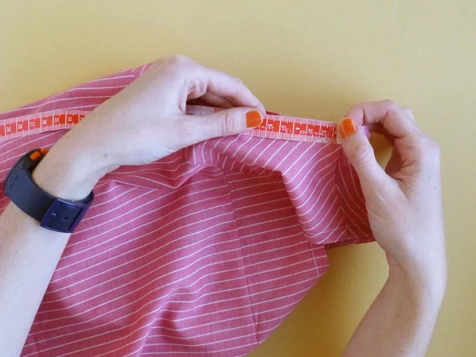 How to finish an armhole with bias binding — In the Folds