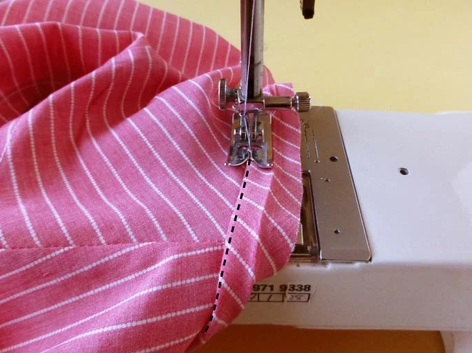 How to finish an armhole with bias binding — In the Folds