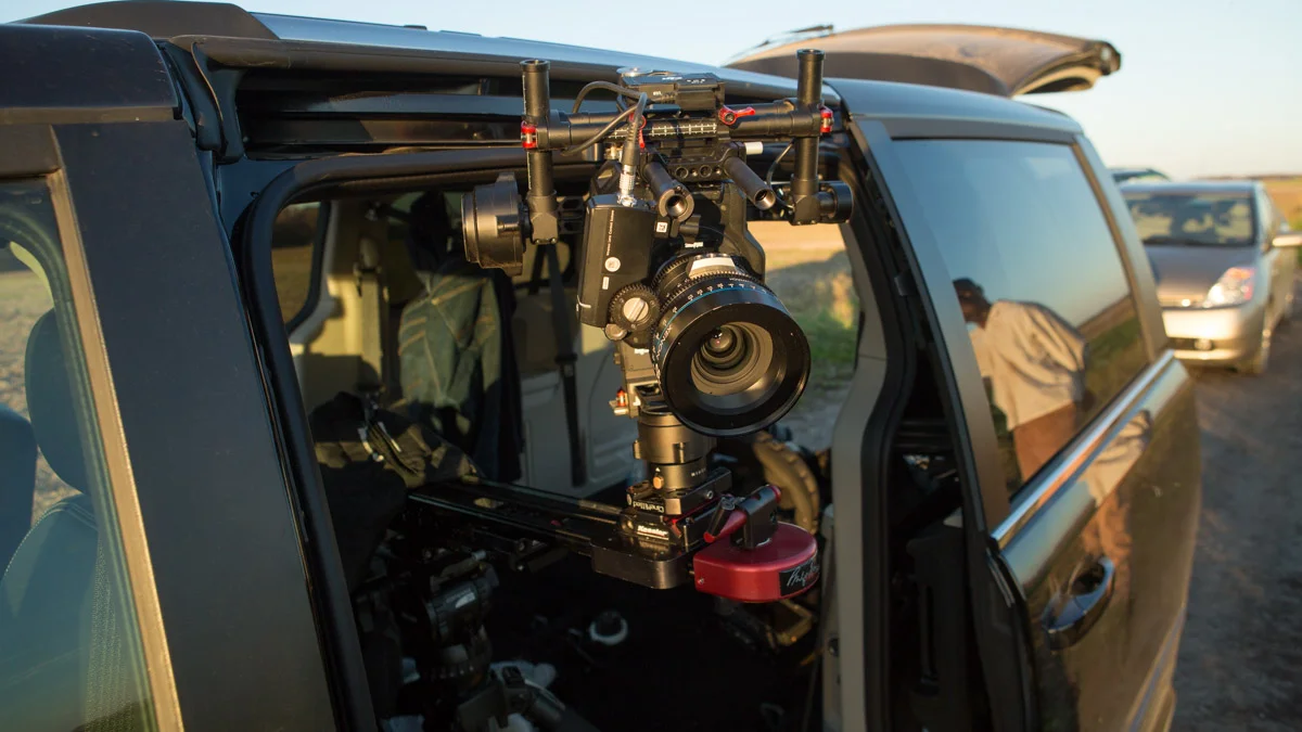 vimeo1200_011.jpg