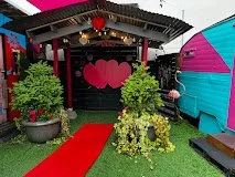shotgun wedding chapel.jpeg