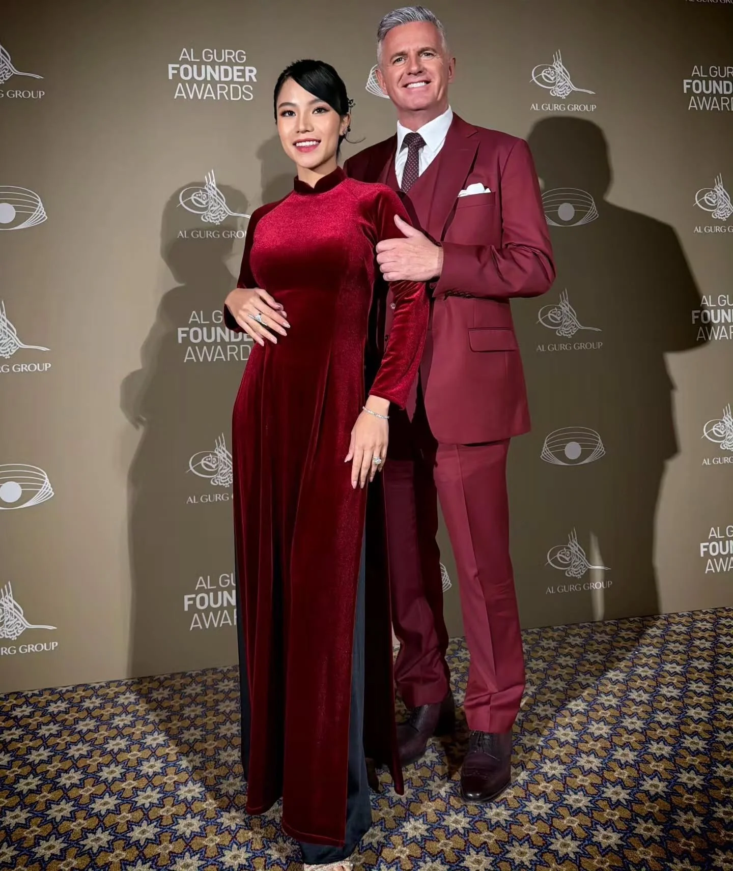 EastMeetsWest - Mentalism Duo

As a husband-and-wife duo, we blend magical traditions and mentalism from diverse cultures, creating an experience that mesmerizes and inspires. With my British flair and her captivating Asian heritage and beauty, we em