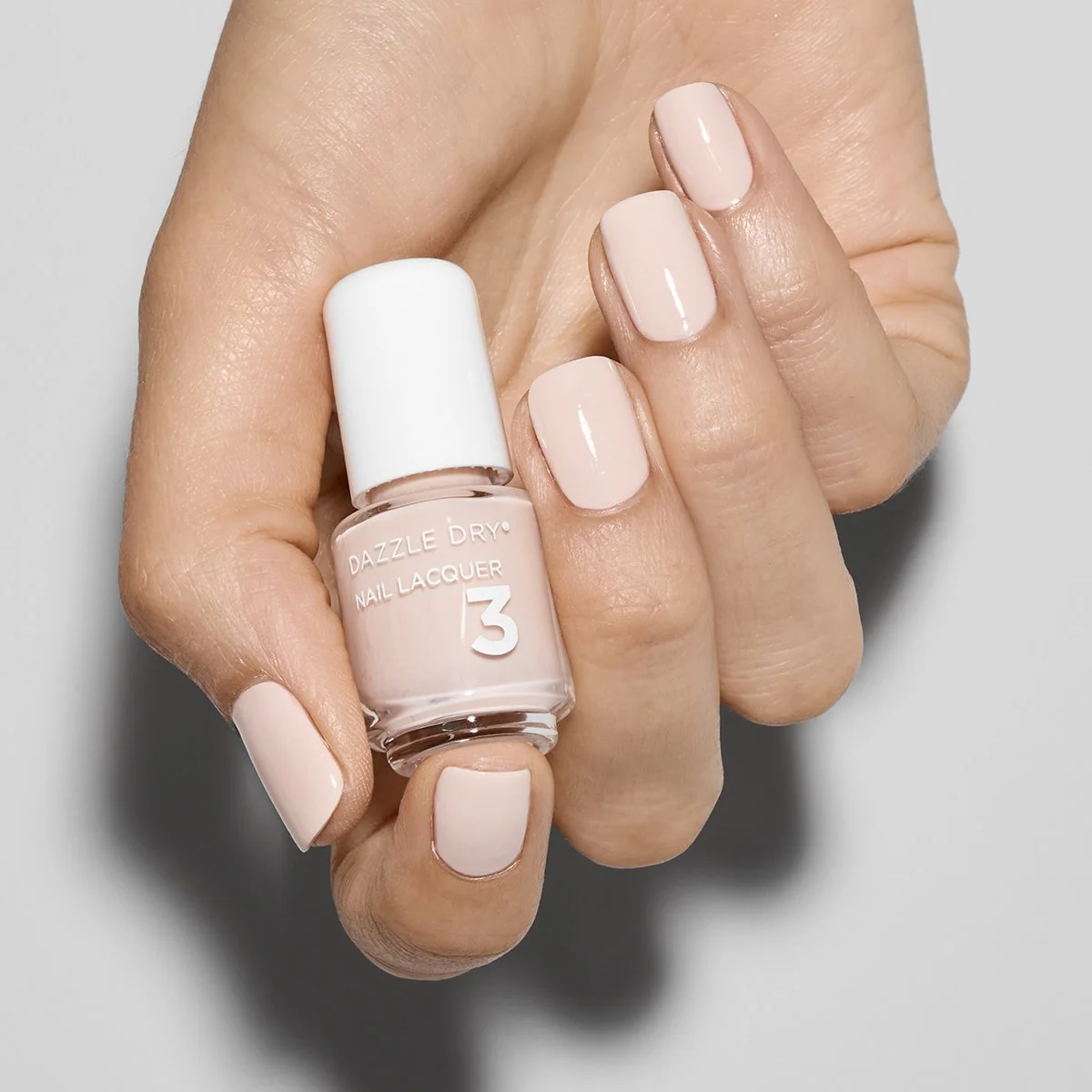 [2212]DD-Muse-05-SoOnPointe_07_Mini-Light-2090_1x1 .jpg