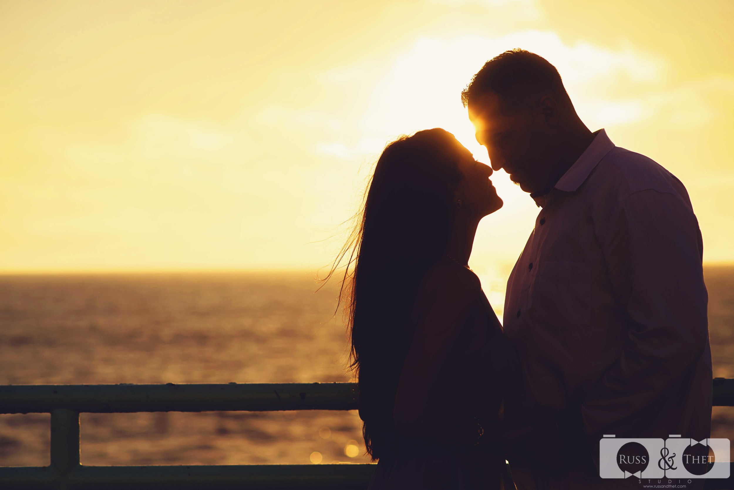 manhattan-beach-engagement-session-12.JPG