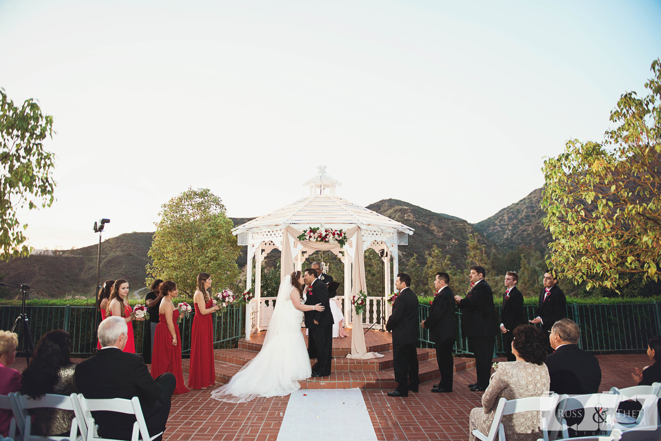 cast-away-los-angeles-wedding-ceremony-20.JPG