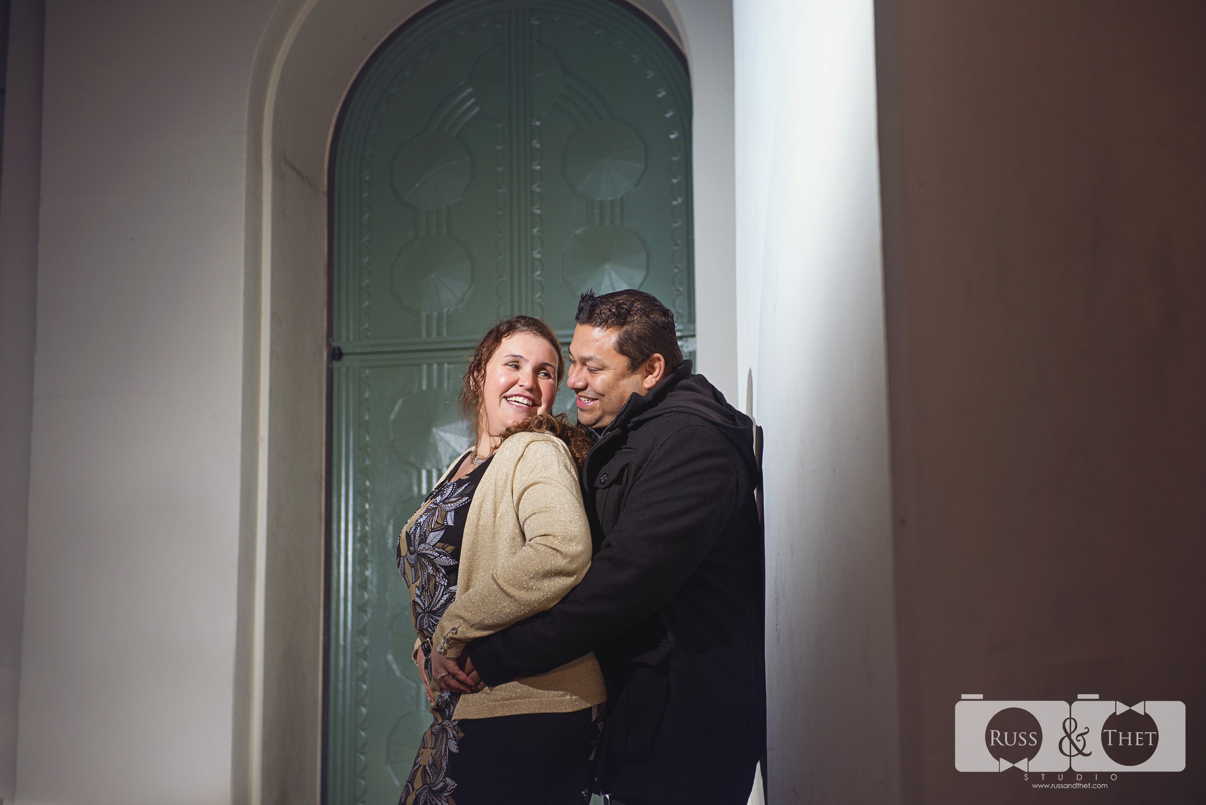 Hector&Vanessa-Griffith-Conservatory-Engagement-Photographer (5).jpg