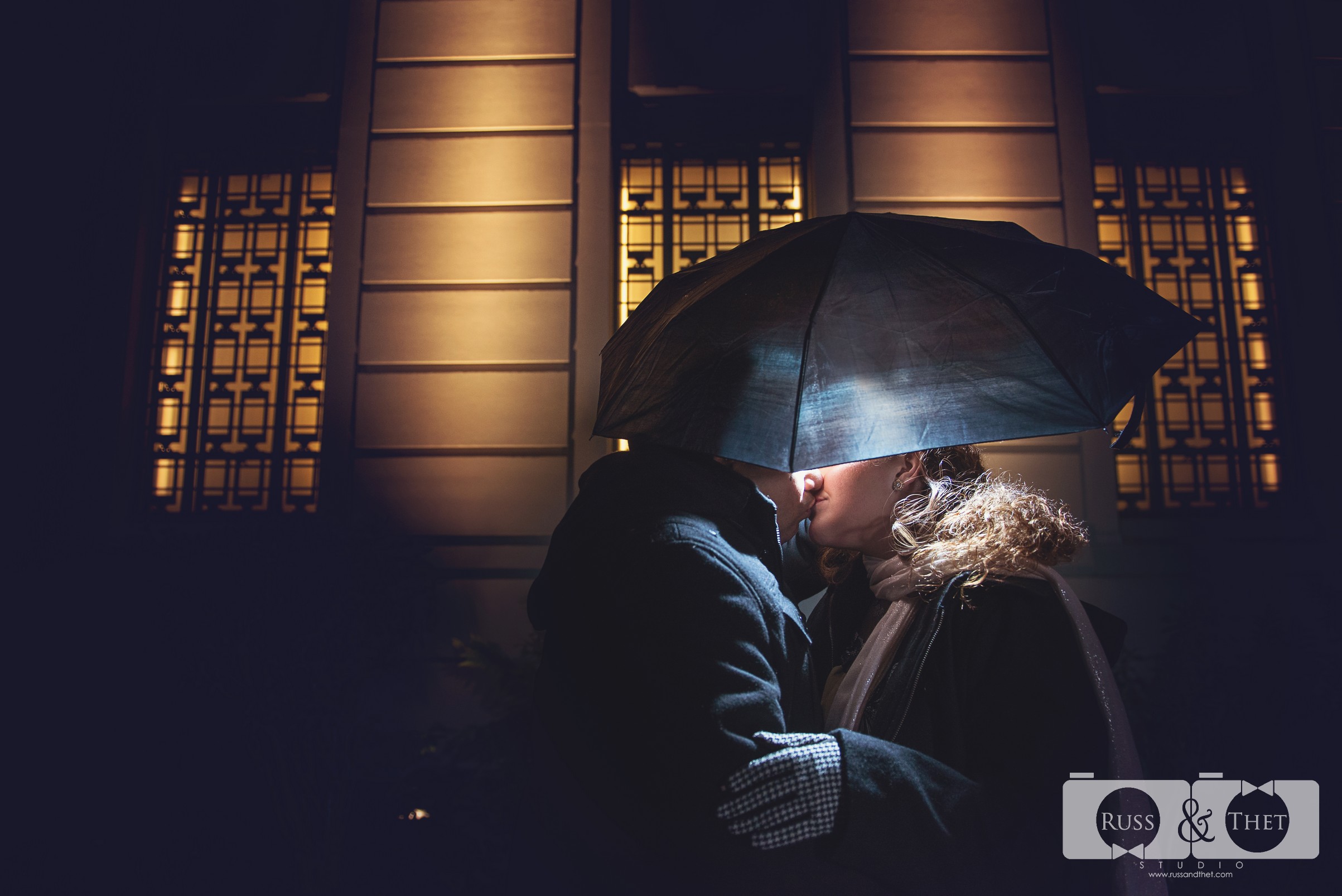 Hector&Vanessa-Griffith-Conservatory-Engagement-Photographer (9).jpg