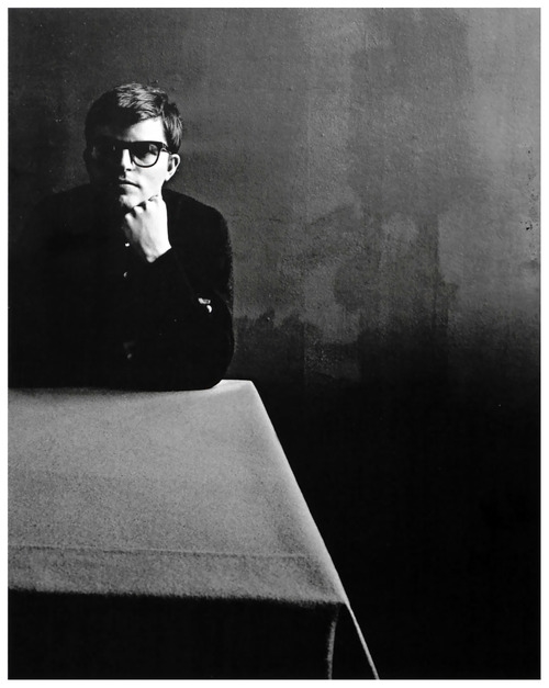 Self-portrait of Guy Bourdin for French Vogue