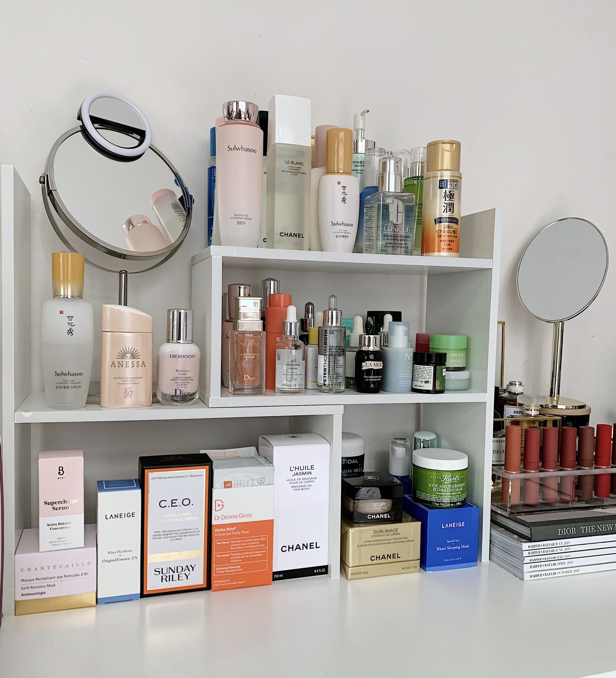 Organised vanity with adjustable shelves.jpg