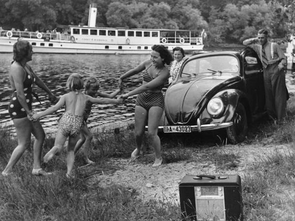 VW-1946-Beetle-Germany-1946.jpg