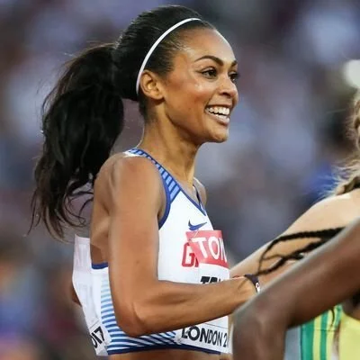 40 | Feel the pain and then smile with British 800m Runner Adelle Tracey