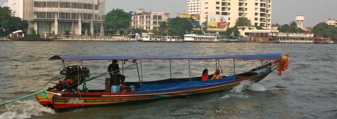 Long Tail Boat , photo from commons. wikimedia.org