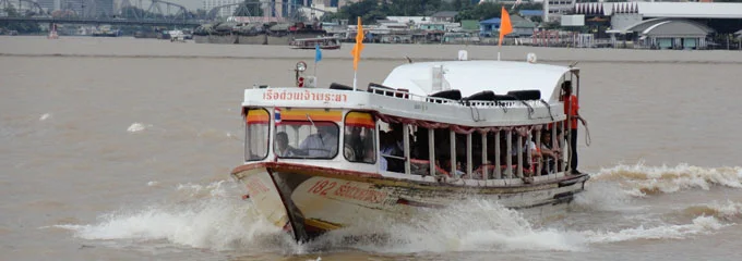 Orange Flag Boat , photo from chaophrayaexpressboat.com