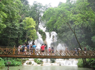  Kuang Si Waterfall