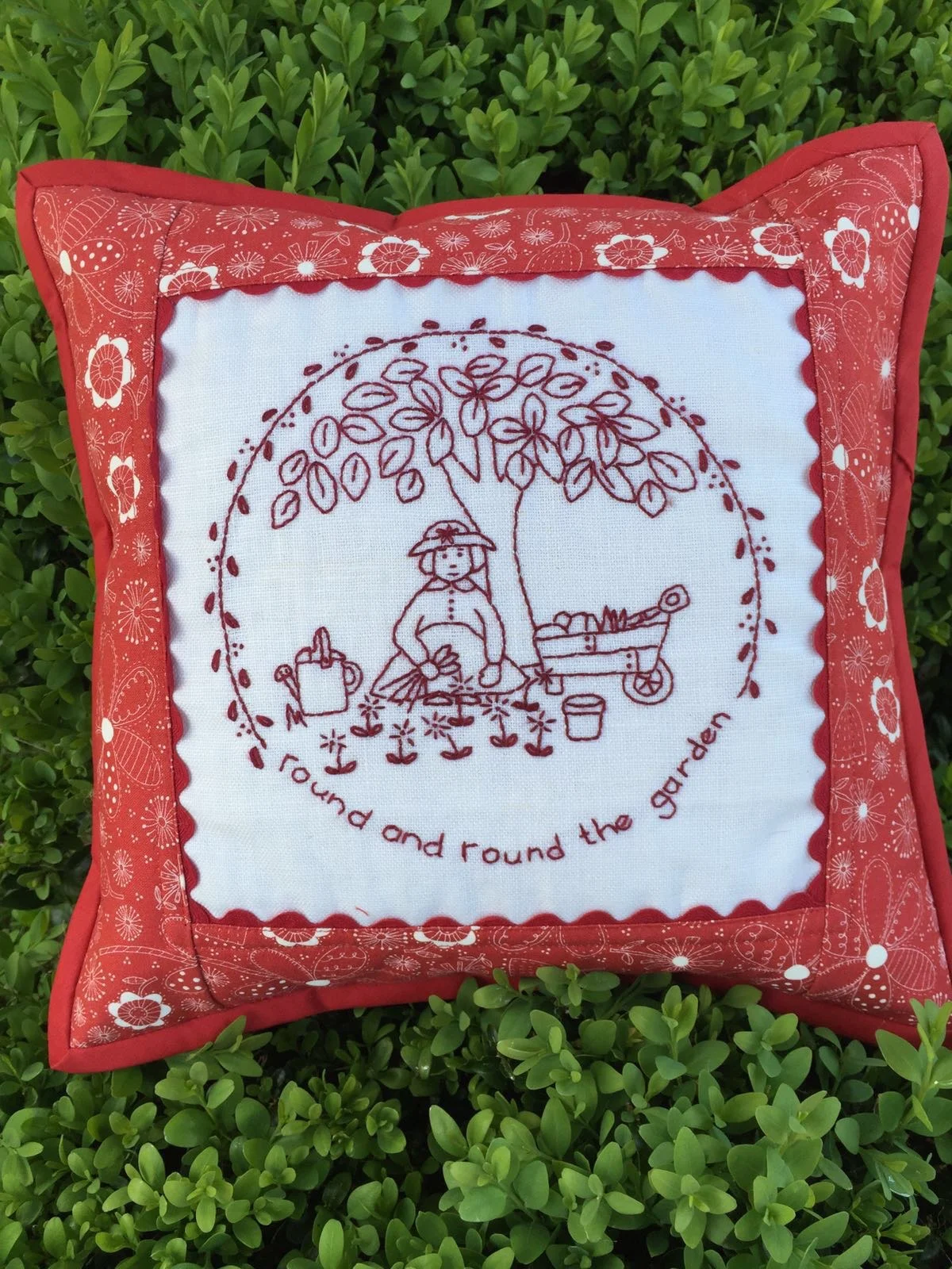 RoundandRoundGardenCushion.jpg