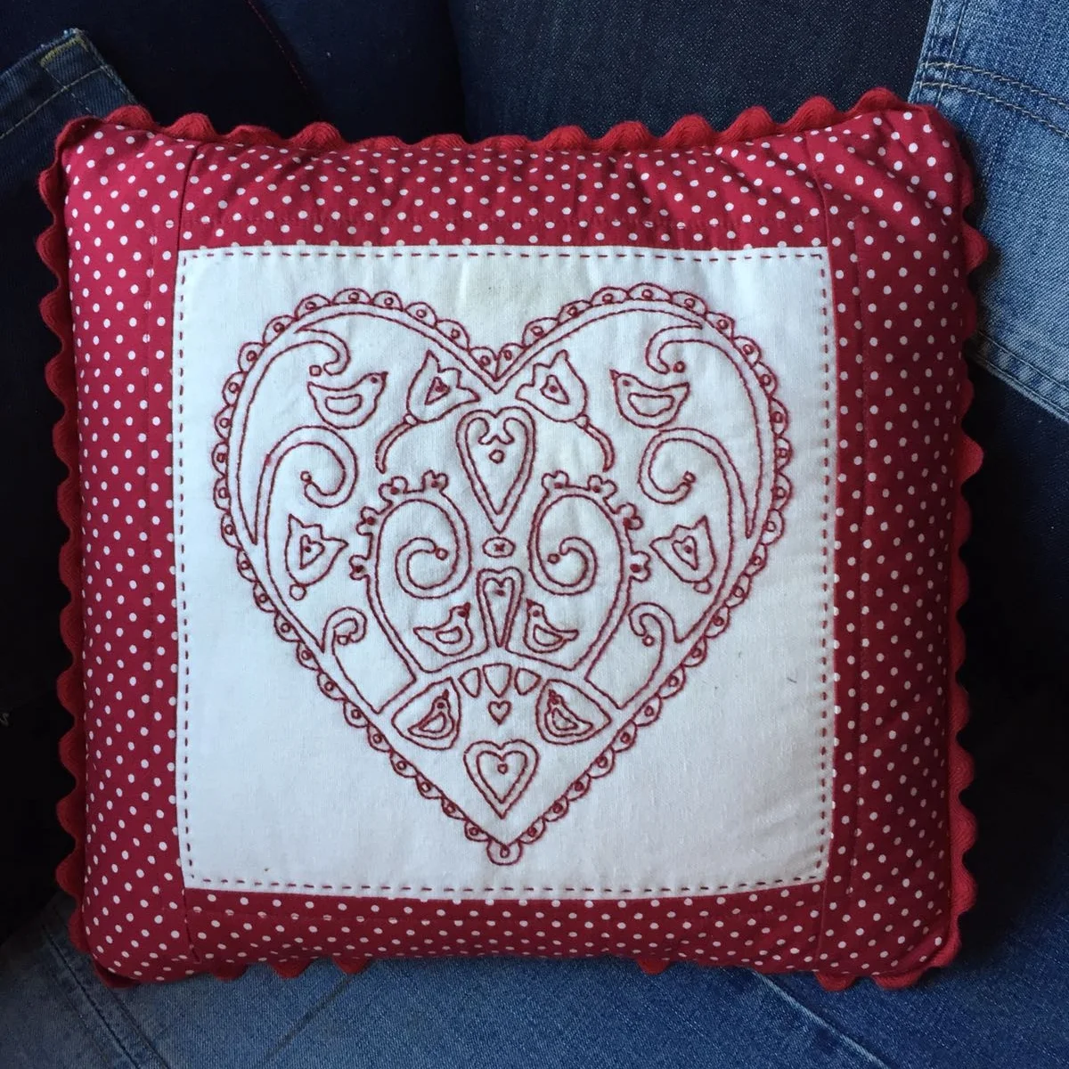 Redwork Heart Cushion Pattern — Dandelion Designs