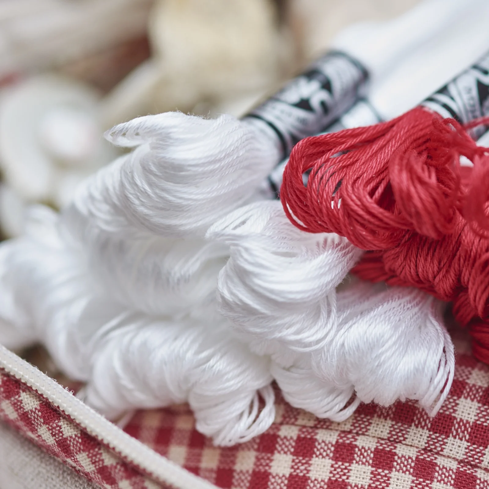 Red_&_white_christmas_181.jpg