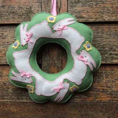 spring garland (2).jpg