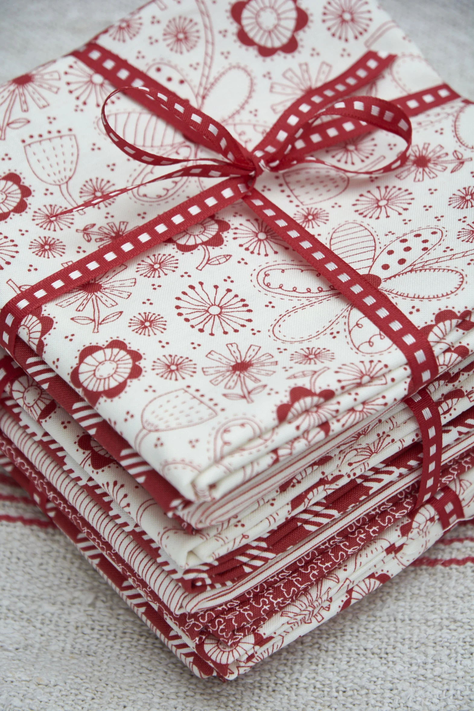 Red_&_white_christmas_172.jpg