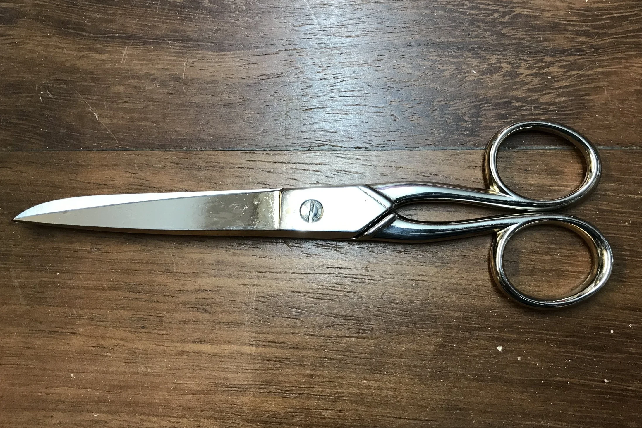 ErnestWright6inchscissors.jpg