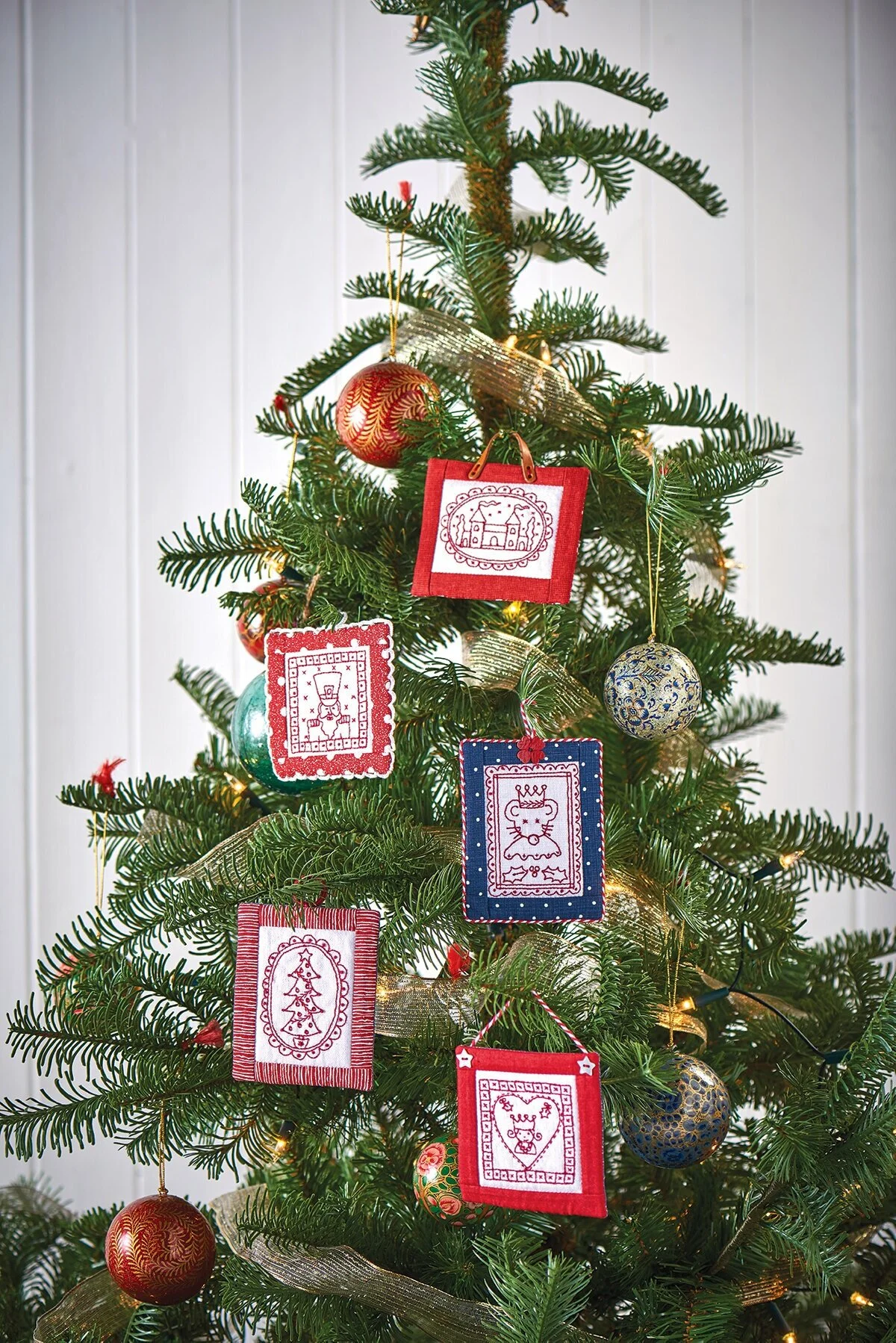 ornamentssmall.jpg