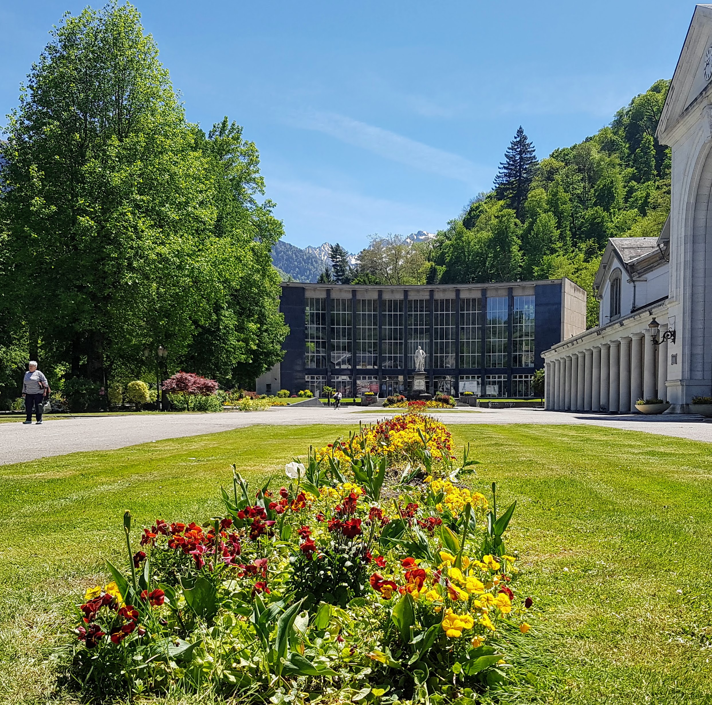 Modern thermal spa and gardens