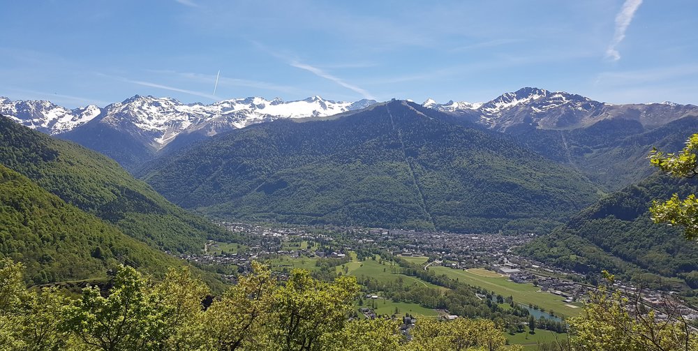 The Luchon valley from Sode.jpg