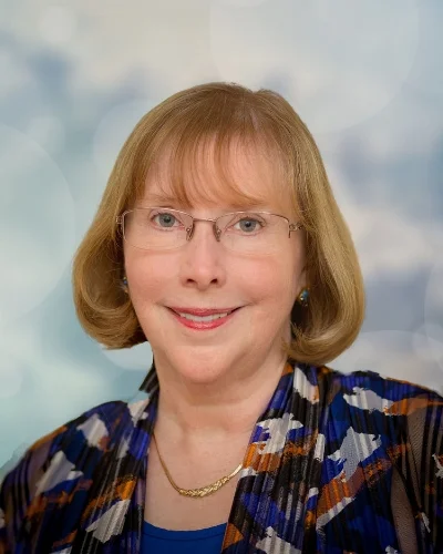 Donna Fitzgerald Headshot.jpg