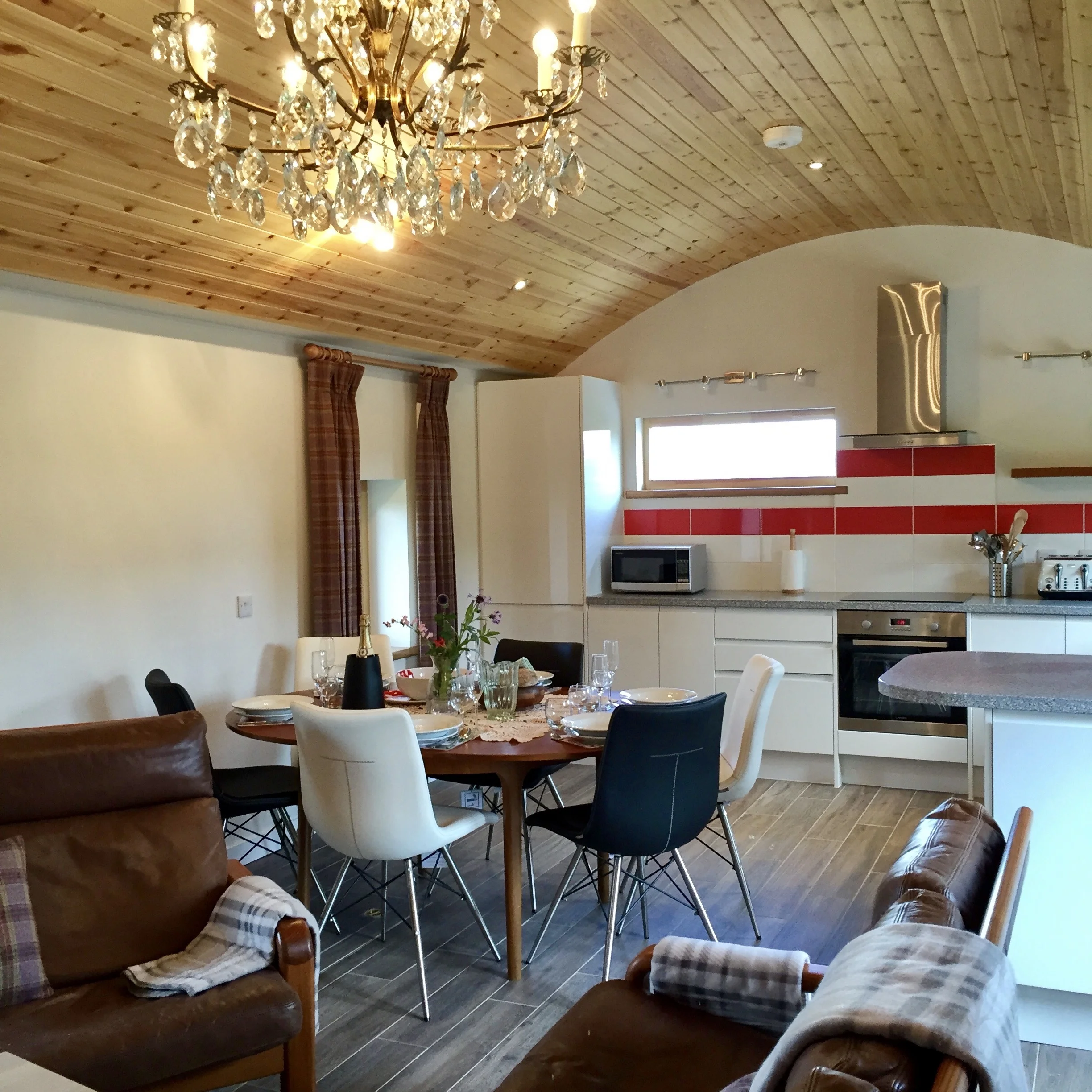 One Attendee, Sharing Twin Bedroom