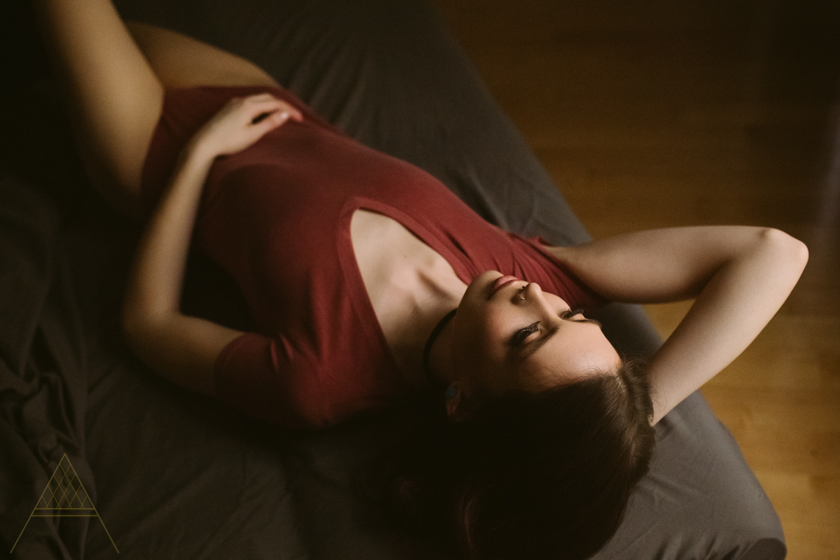 aiota-boudoir-intimate-portrait-photography-vancouver-2.jpg