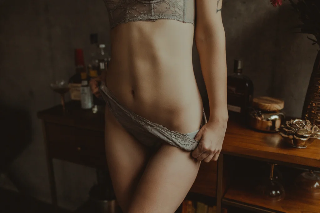 Boudoir Photographer Vancouver-9.jpg