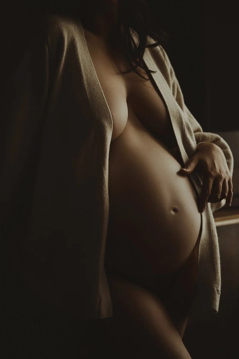 Intimate Maternity Photography
