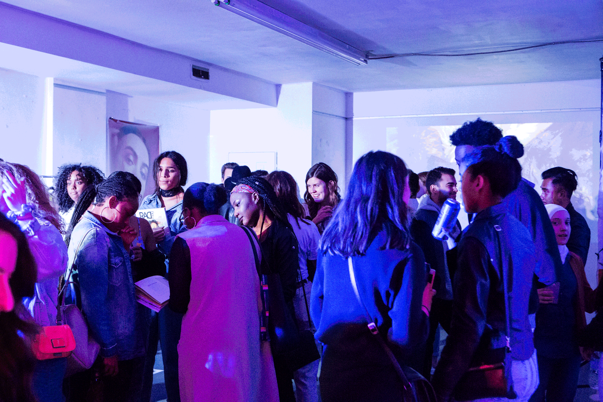 radmag_opening-26.5.gif