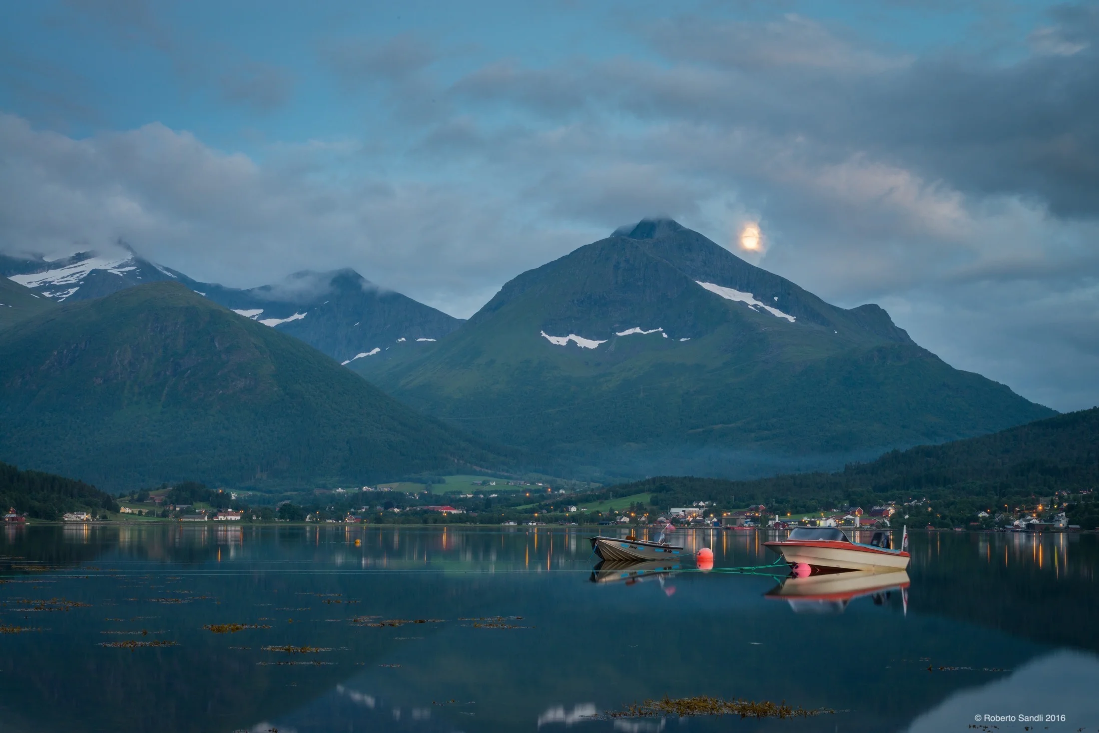 Fagervik_Camping_Summer_Midnight_20163.jpg