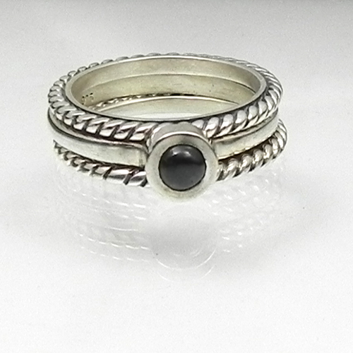  Beautifully designed and crafted jewelry by Karthia. Stackable rings for Mother’s rings, Family rings, Friendship rings, Anniversaries, Birthdays, Graduations, etc. Karthia’s rings are built to be together! 