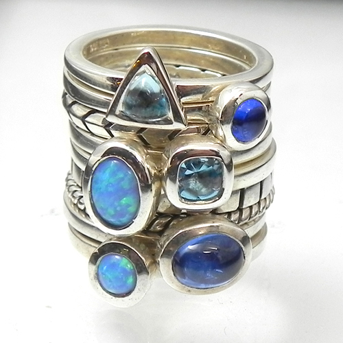 Beautifully designed and crafted jewelry by Karthia. Stackable rings for Mother’s rings, Family rings, Friendship rings, Anniversaries, Birthdays, Graduations, etc. Karthia’s rings are built to be together! 