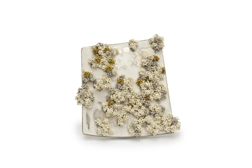 brooch 2007 colored wire, silver925, paint, thread, white gold (brooch pin) 5 x 6 x 1.5 cm