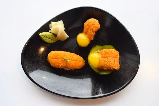 Fresh uni. How do you want it?

PC: @thelocalseagull

#sushi #food #michigan #fish #chefroll #chef