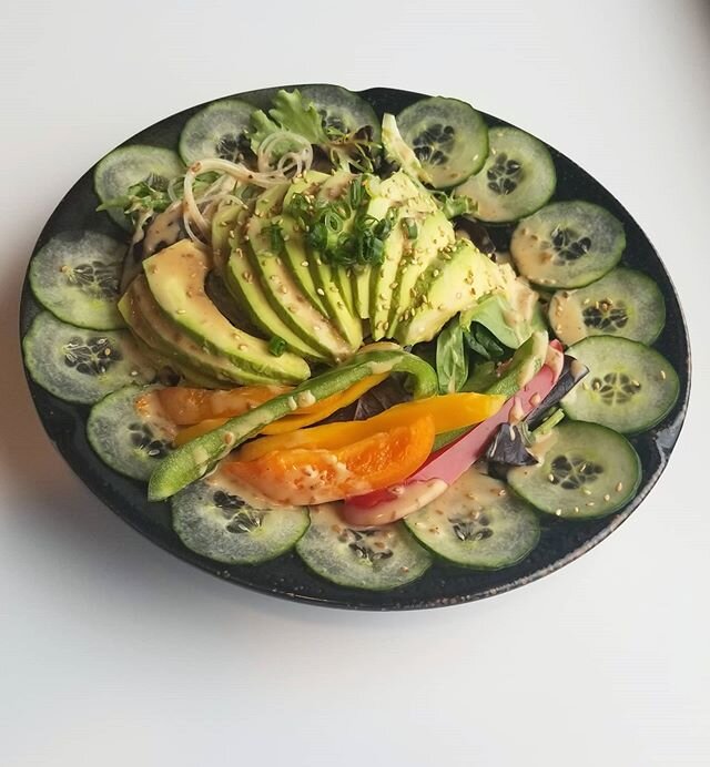 Introducing the Avocado Salad!

#sushi #jacksonmichigan #avocado #vegetarian #cheflife #chef