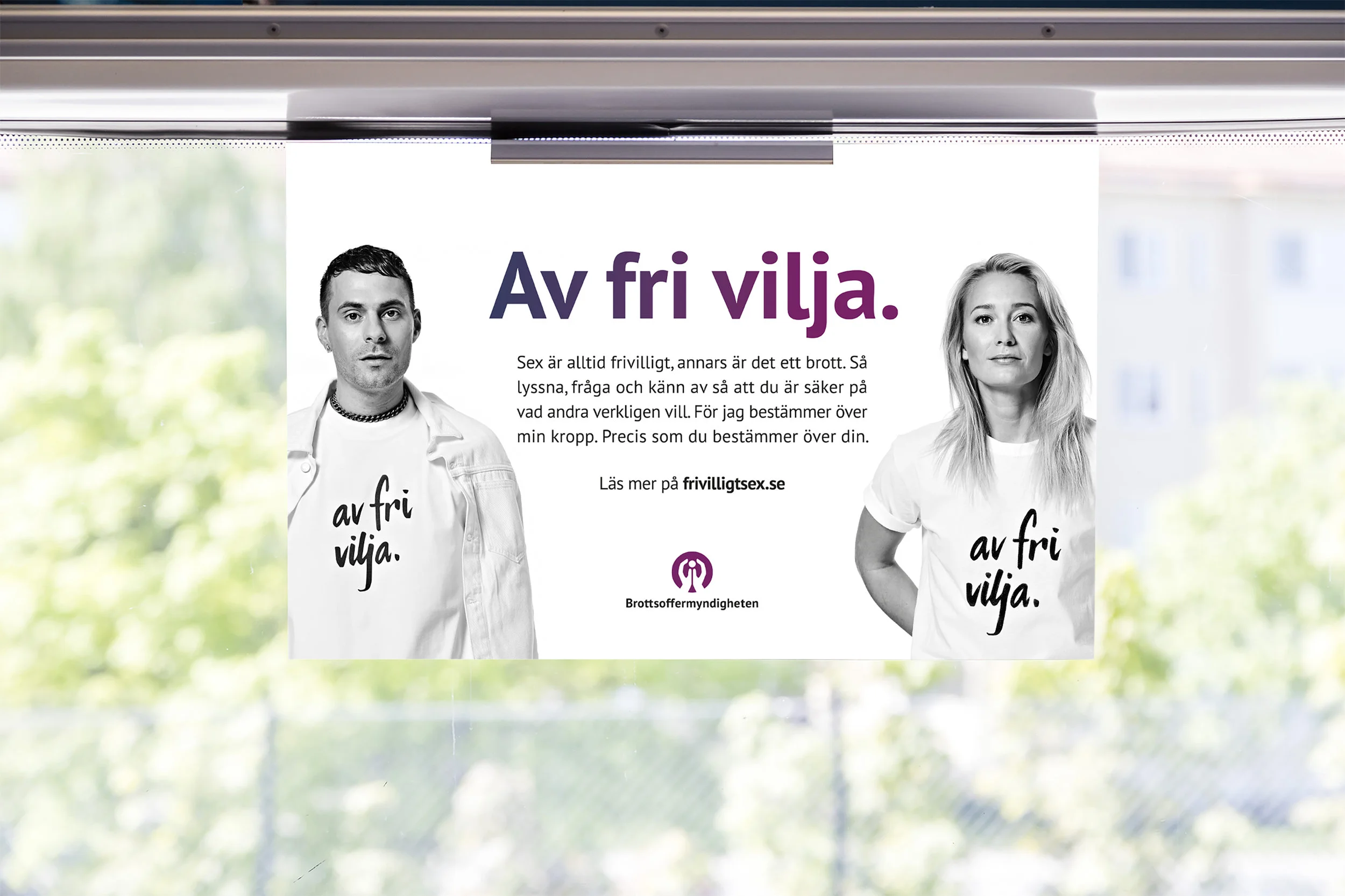 Av fri vilja-fönsterskylt-Oskar och Ellen.jpg