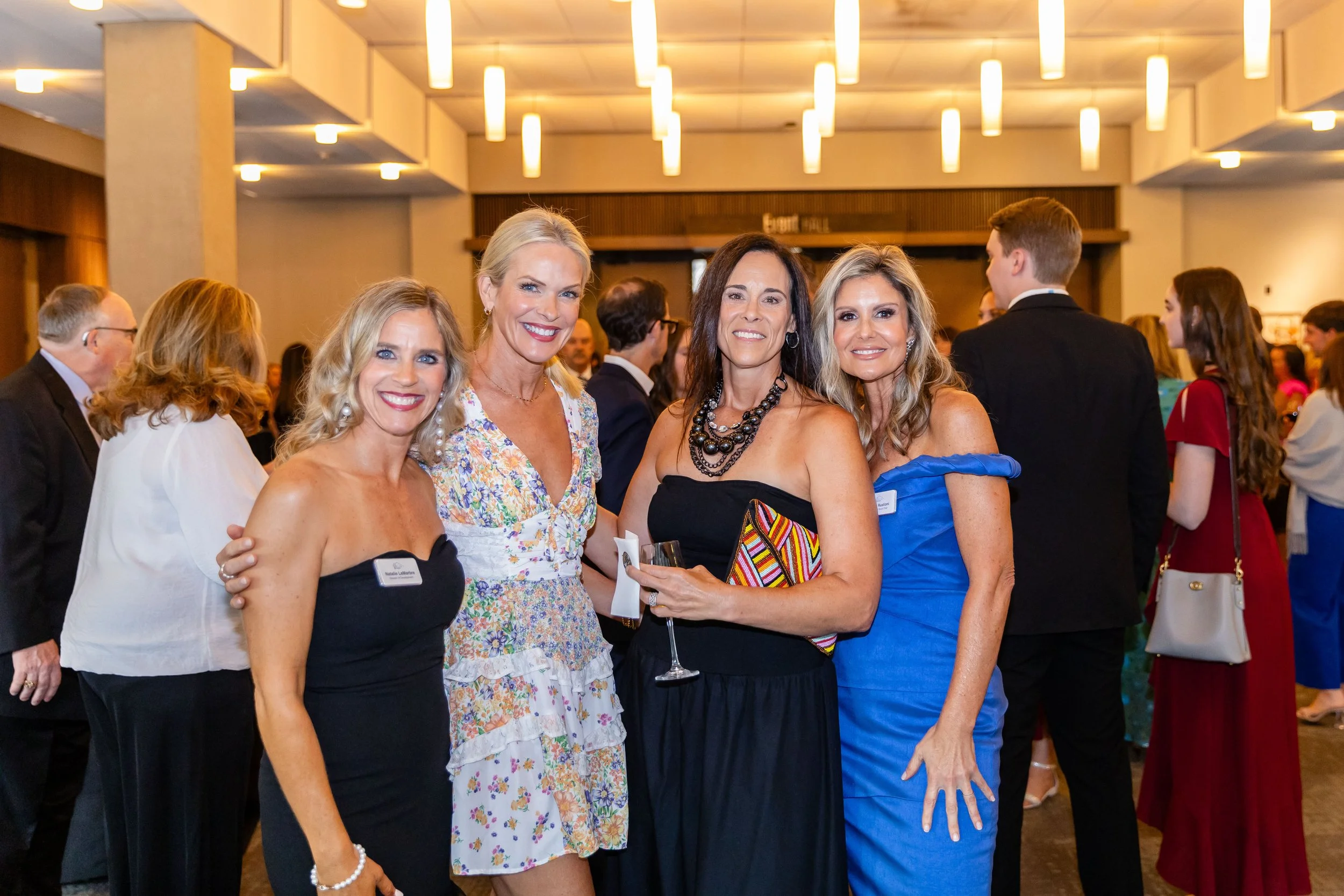 Elis_House_Fundraiser_ChristinSuzannePhotography-25.jpg