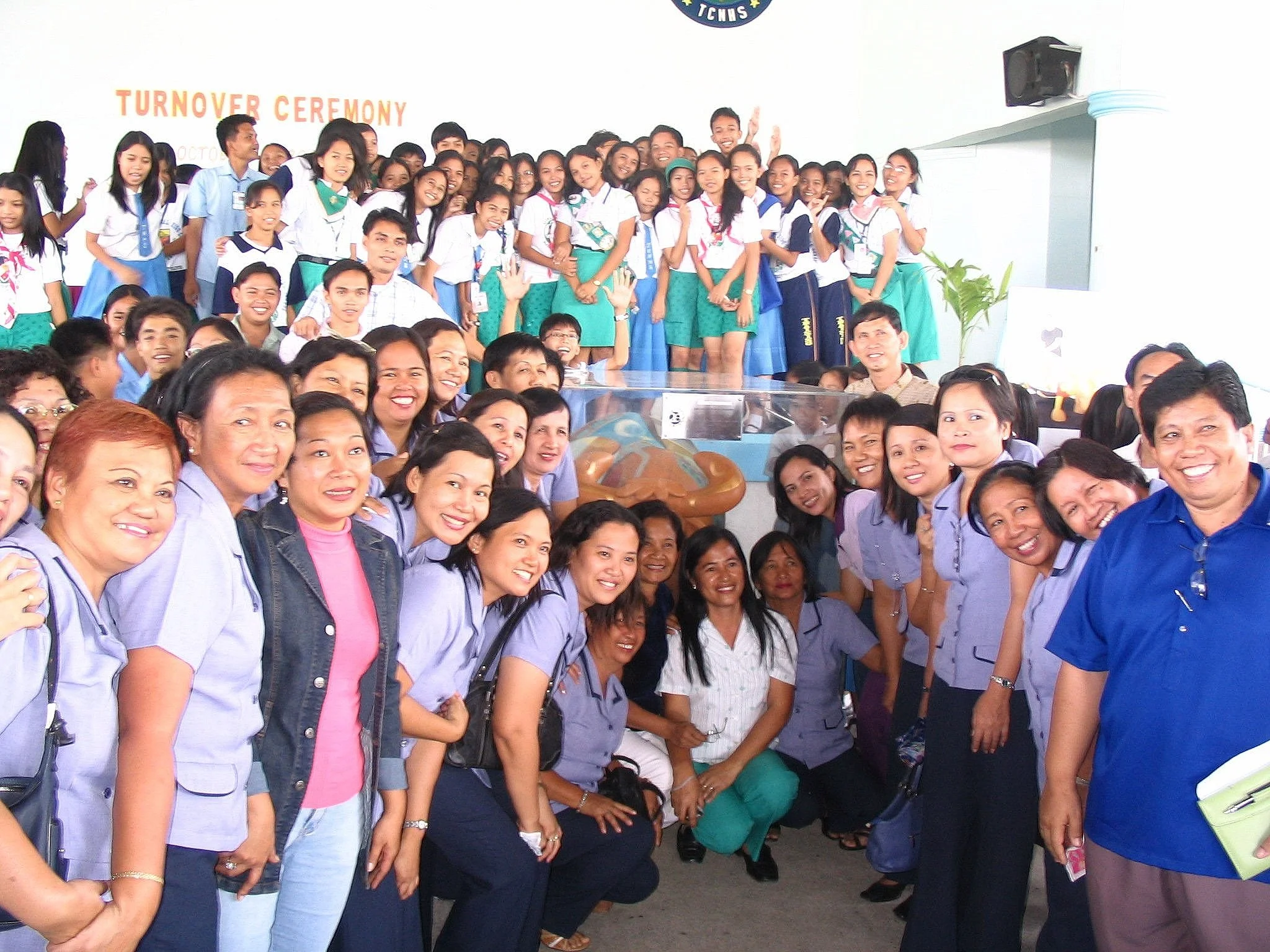 Large+Diverse+Group+Looks+at+Camera.jpg