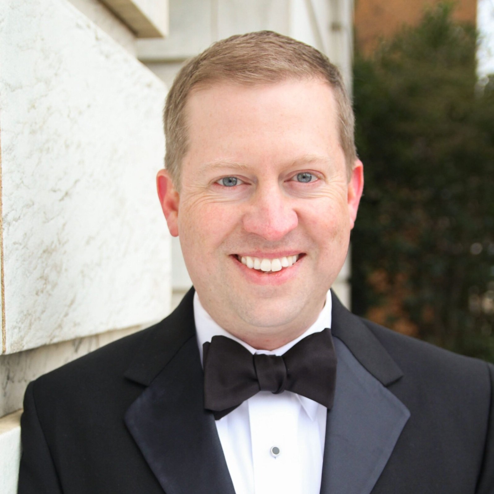 Andrew Minear  |  music director (Copy)