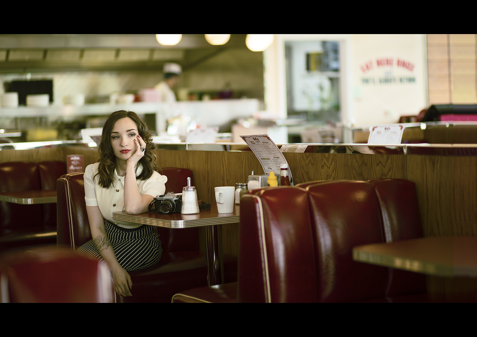 Diner1LR.jpg
