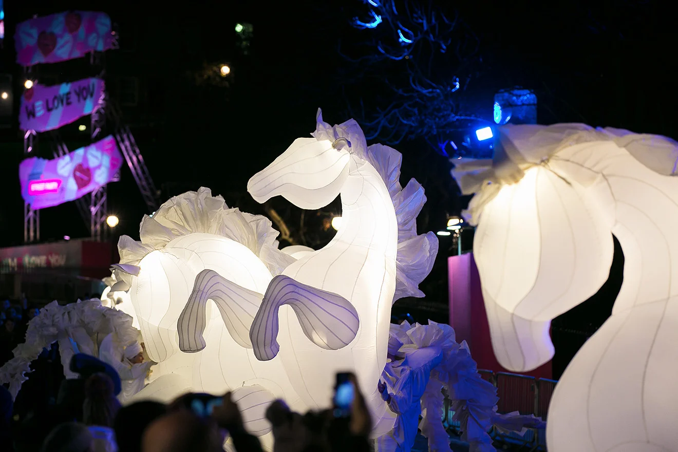 EdHogmanay_StreetParty_JessShurte_013.jpg